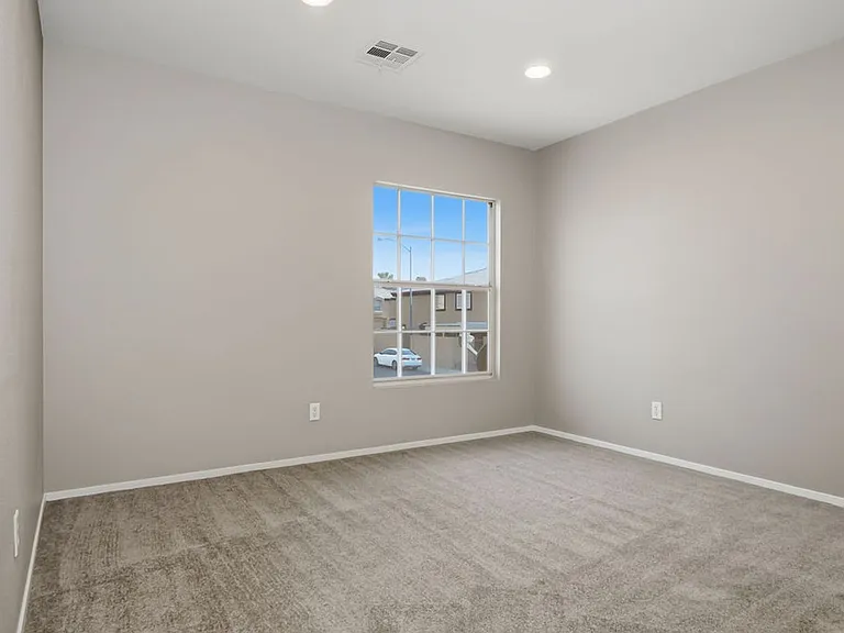 688 Harbor Mist Ave — Photo 18