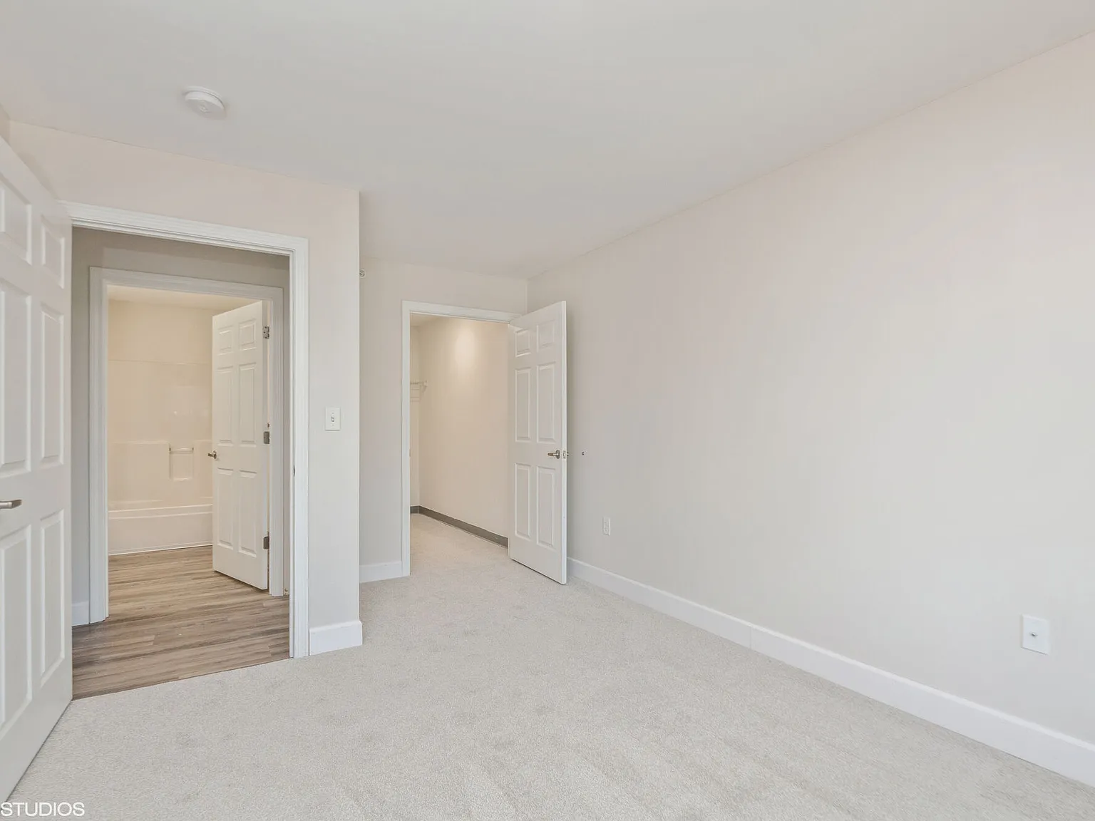 Clark Brook Apartments — Photo 4