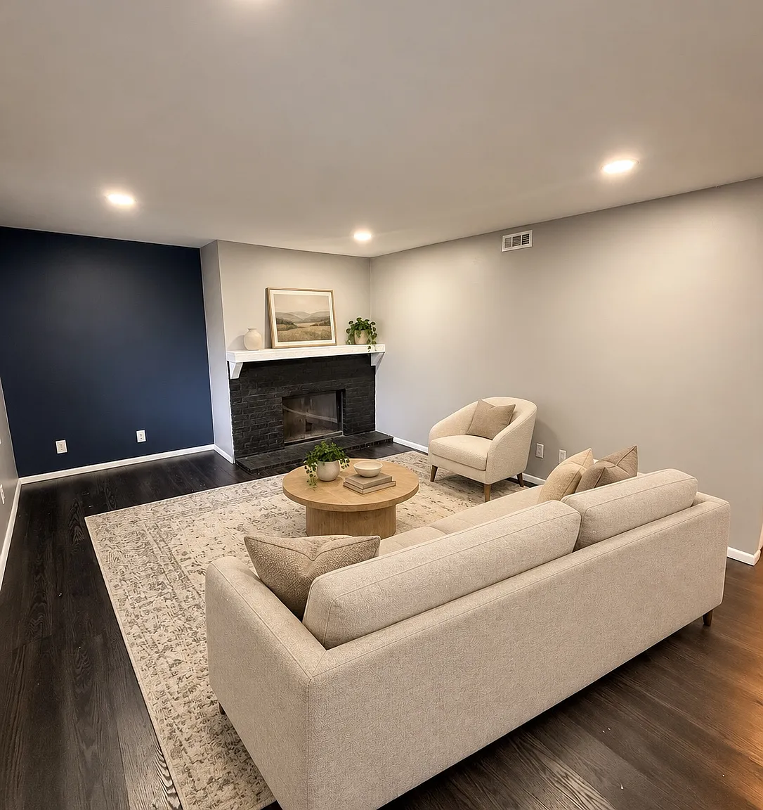 2 bed, $1,049 — Photo 1