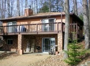 866 Lakeside St, White Lake, WI 54491