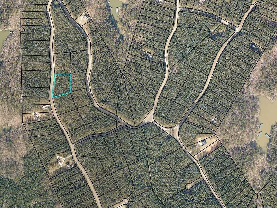 2nd image of 100 Westwind Harbor Road