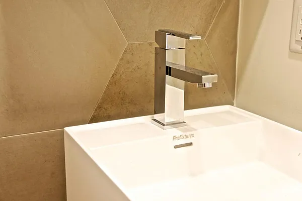 Rented by Loom Group | media 24