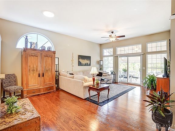 4th image of 6686 Villager Pl