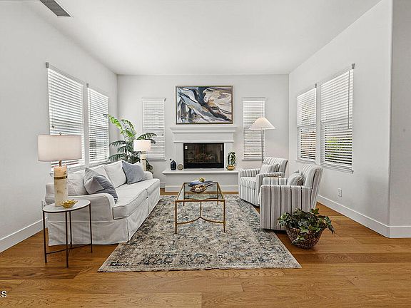 5th image of 3273 Canopy Dr
