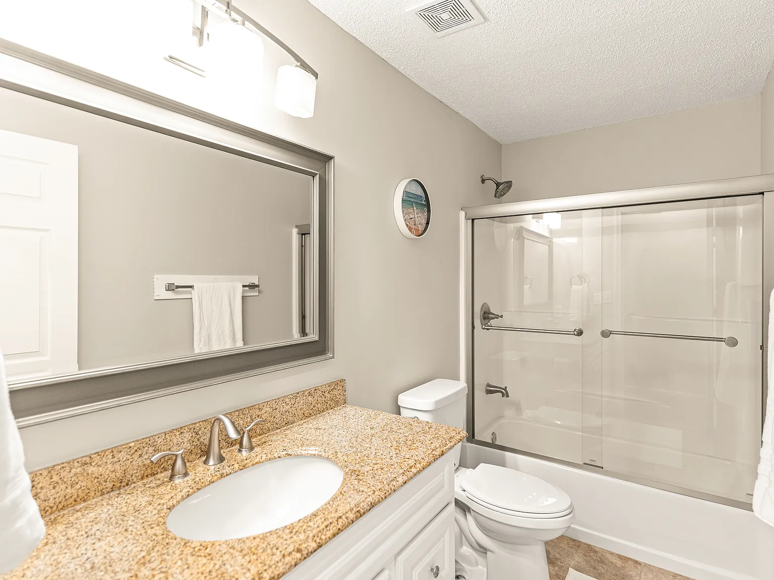 3 bed, 1518 sqft, $2,500 — Photo 2