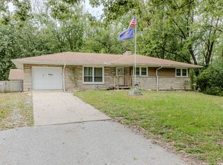 810 S Cline Ave, Griffith, IN 46319