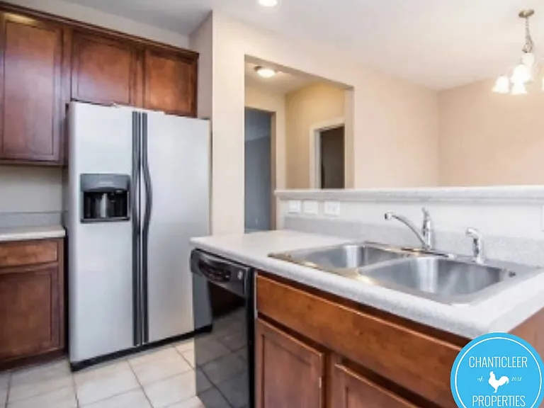 8034 Sycamore Hill Ln — Photo 4