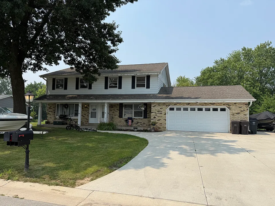 906 Hancock Ct