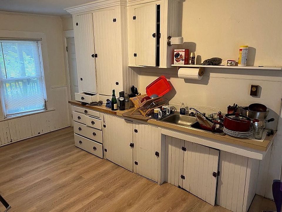 2nd image of 1145 Stillwater Ave #2