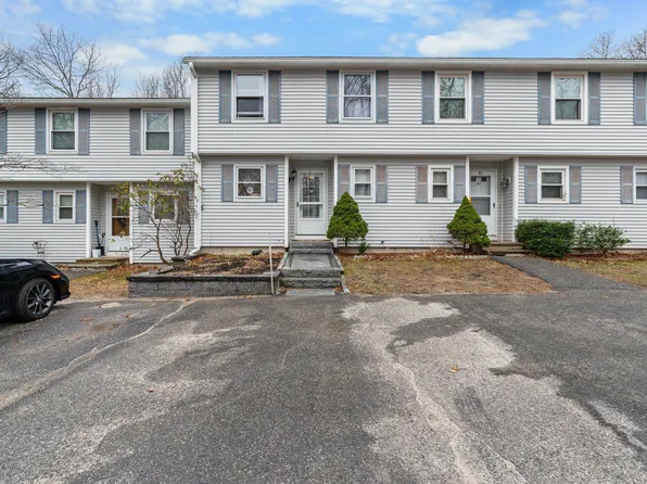23 Elm Street, Merrimack, NH 03054