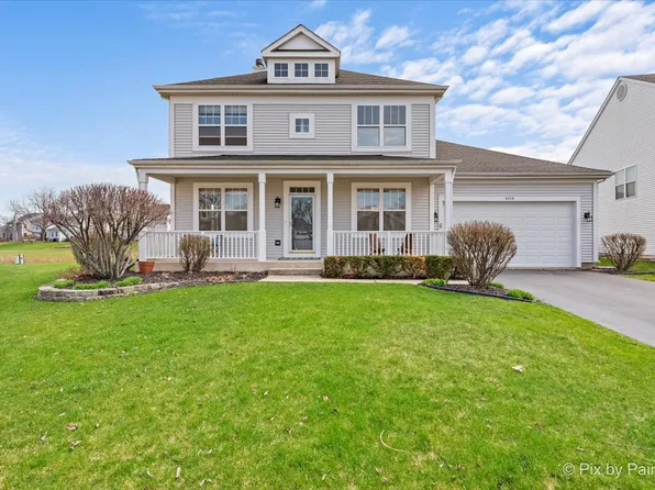 2410 Lindsay Ct, West Chicago, IL 60185