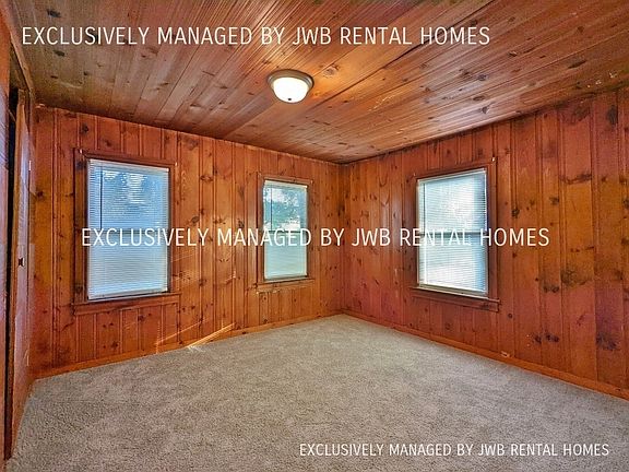 5th image of 325 W 60th St