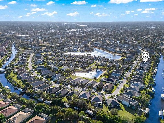 3rd image of 9346 Palm Island CIR