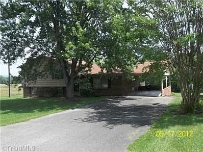1st image of 162 Highland Ave