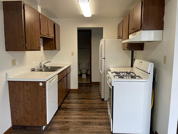 2nd image of 480 E Oak Run Dr #10