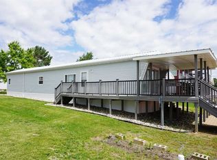 609 N Rice Lake Rd, Douglas, ND 58735