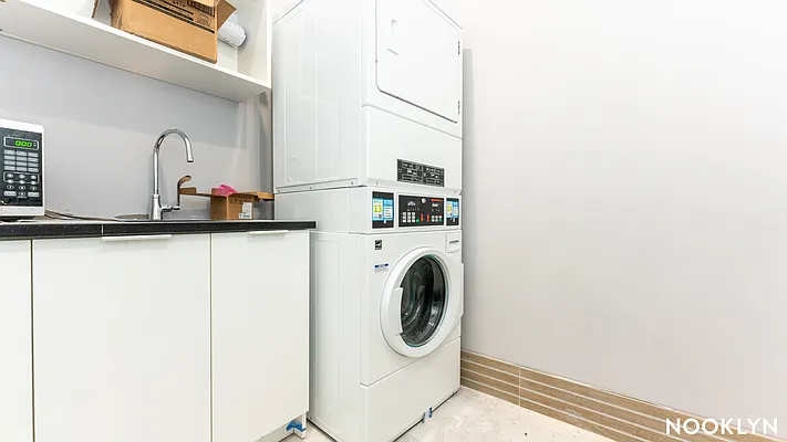 Rented by Nooklyn NYC LLC | media 25