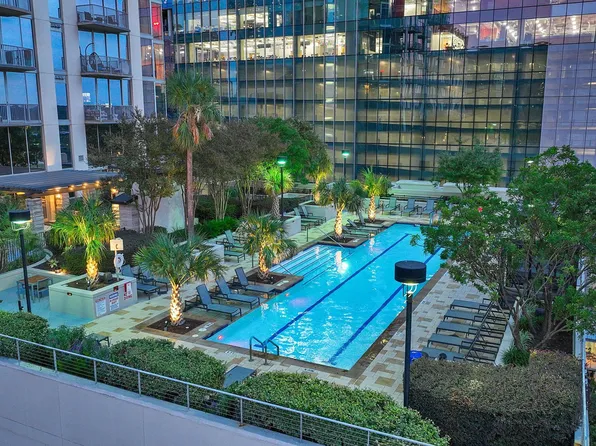 360 Nueces St APT 1303, Austin, TX 78701
