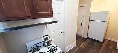 217 6th Ave NW — Photo 7