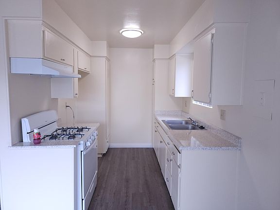 5th image of 12259 Telephone Ave APT 1