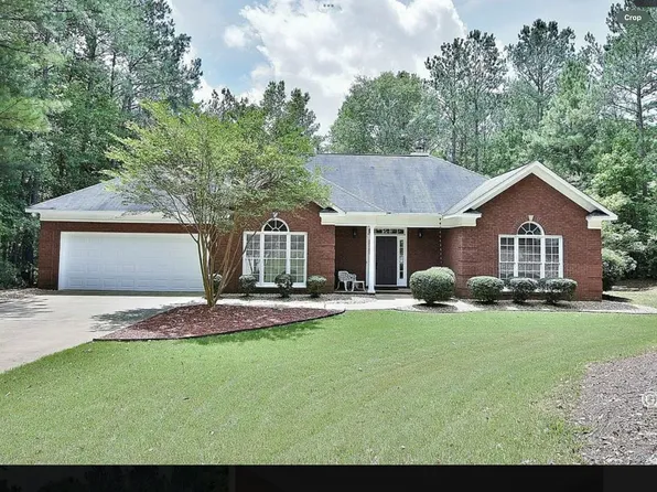 313 Wildwood Plantation Dr, Cataula, GA 31804