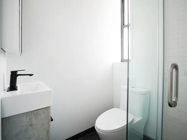 151 East 30th Street image 6 of 6