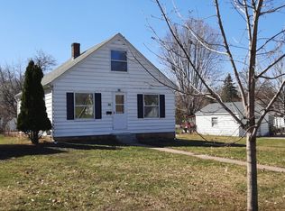 26 18th Ave N, Hopkins, MN 55343