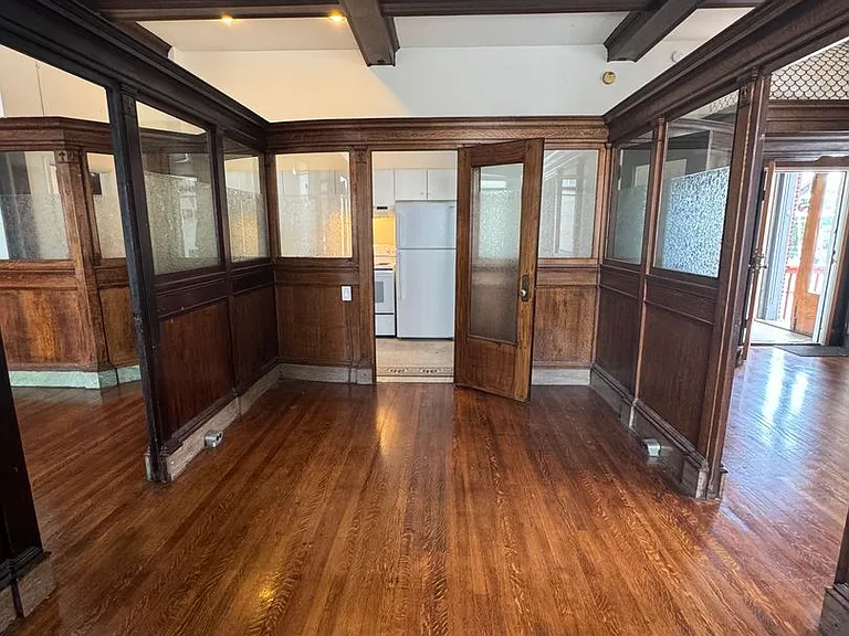 Cigar Factory Apartments — Photo 27