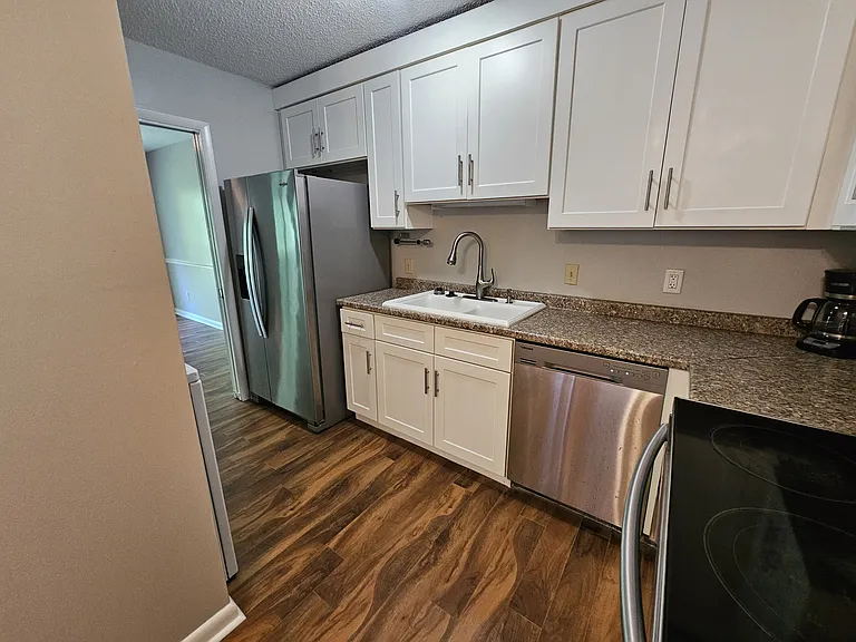 800 Reads Lake Rd #317 — Photo 6
