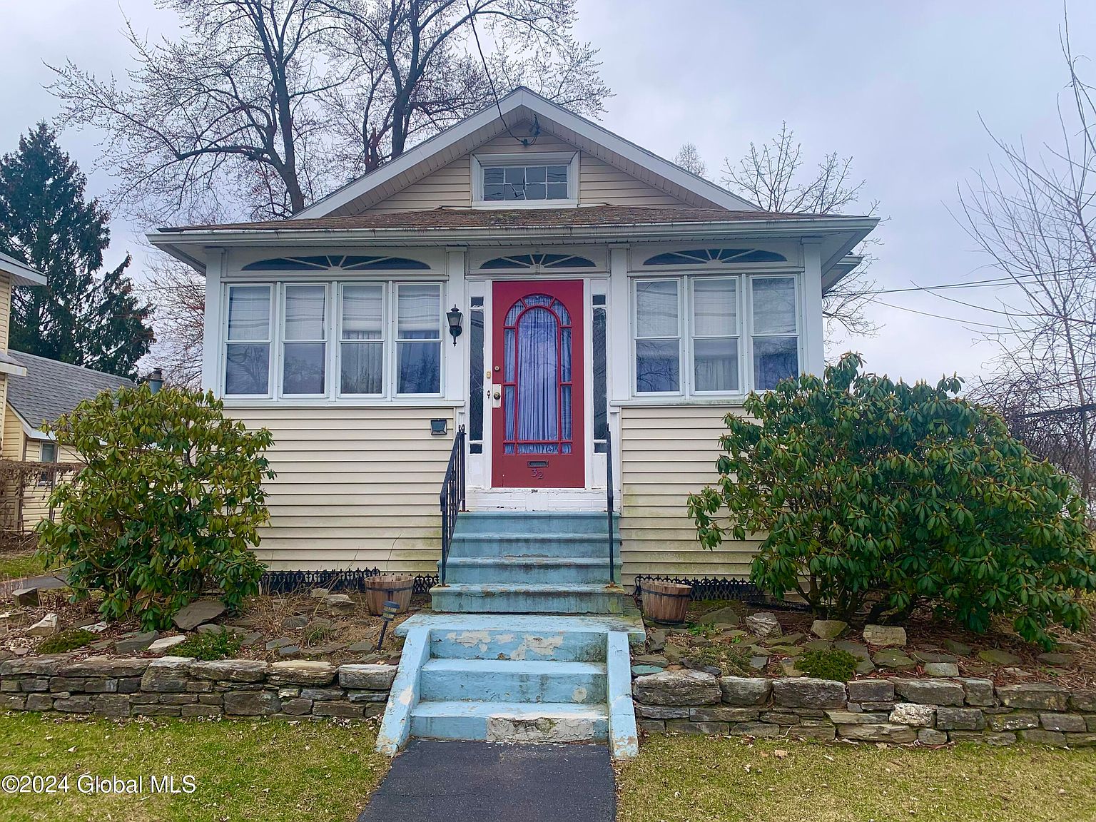 32 Frederick Ave, Albany, NY 12205 Zillow