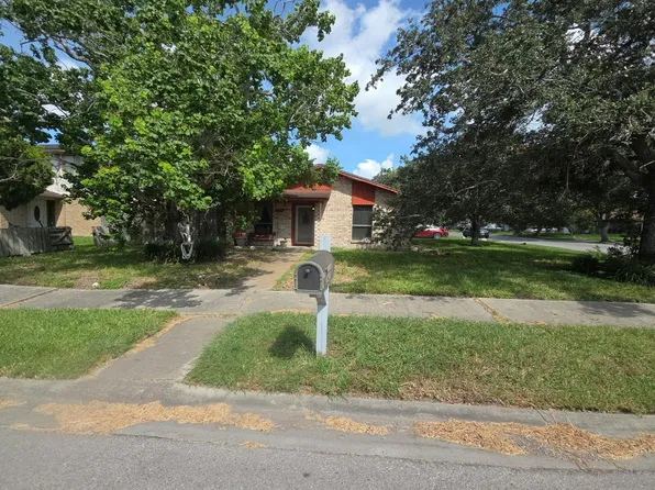 6201 Hartack Cir, Corpus Christi, TX 78417