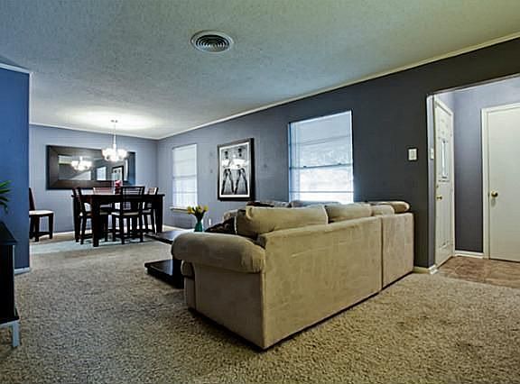2nd image of 3342 Darvany Dr