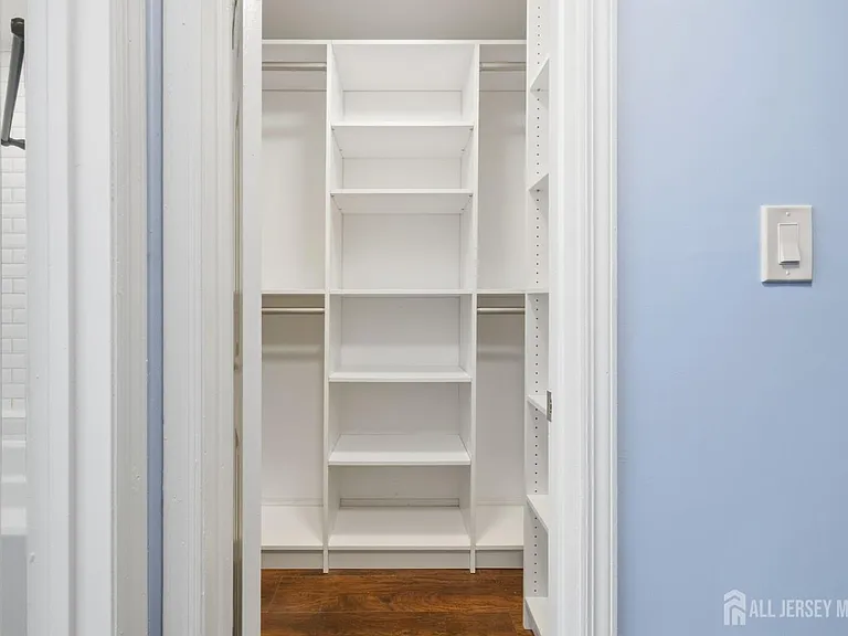 1609 Mulberry Ct — Photo 19