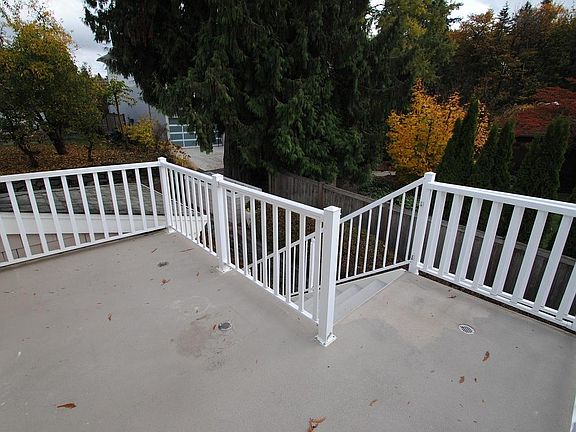 2nd image of 5532 105th Ave NE #Studio