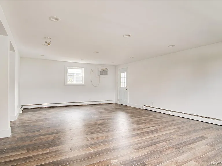 867 Bryant St — Photo 19