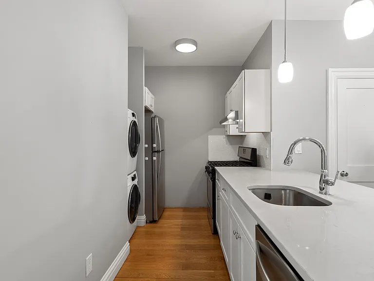 29 Milton Ave #2 — Photo 7