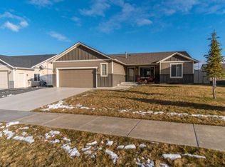 13470 N Shimmering Ct, Rathdrum, ID 83854