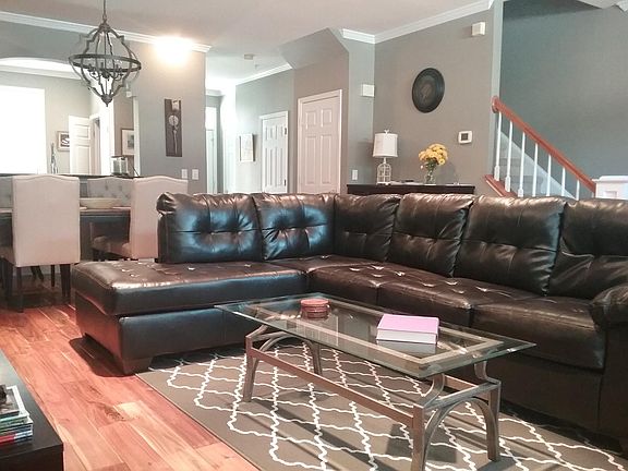 2nd Floor Living Area