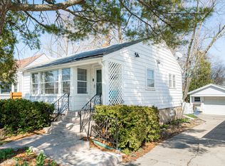 129 N Charles Ave, Villa Park, IL