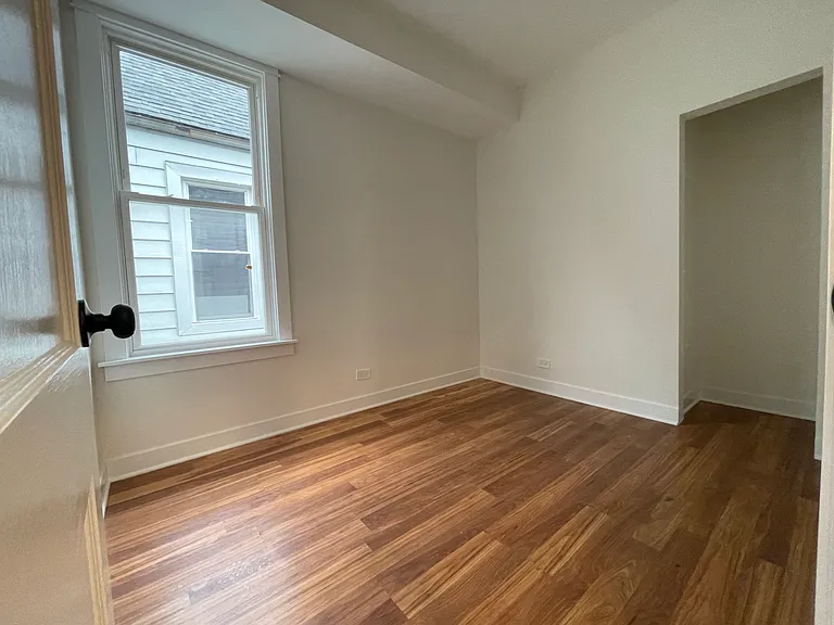 3237 N Ridgeway Ave #2 — Photo 12