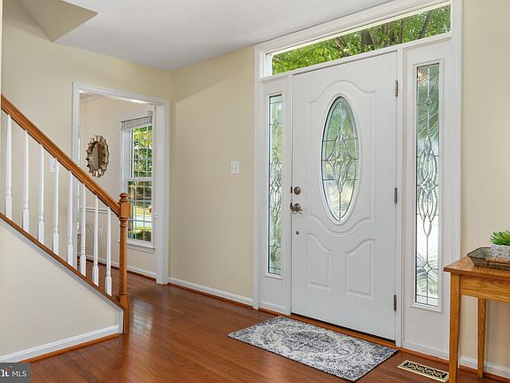 3rd image of 235 Markwood Dr