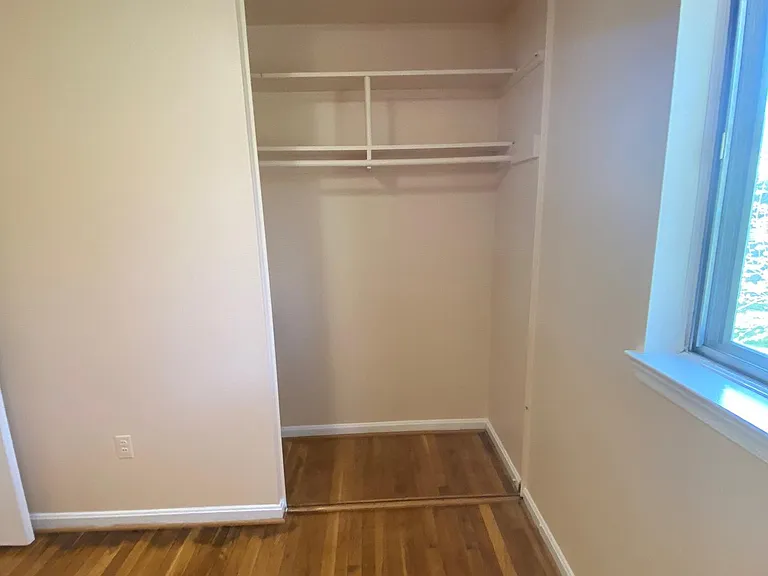 5506 Southampton Dr — Photo 19