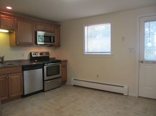 48 Oak St, Waltham, MA 02453