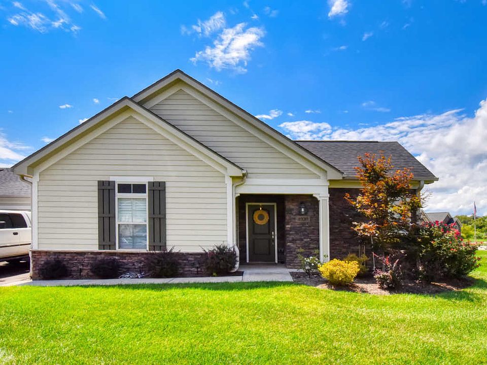 1st image of 4939 Willow Bluff Cir