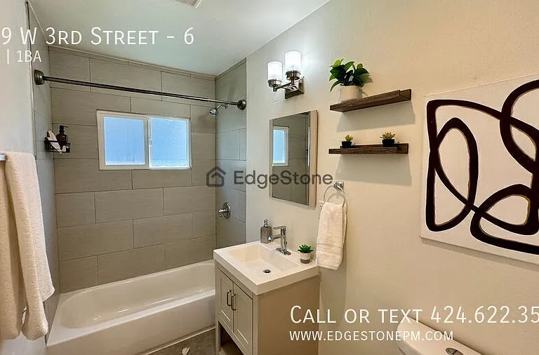 429 W 3rd St #6 — Photo 9