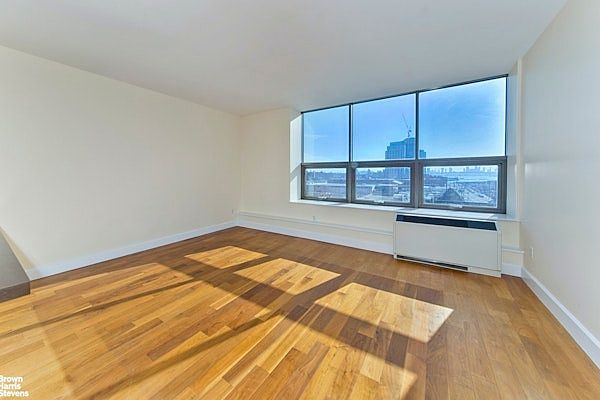 1st image of 2-17 51st Ave #505