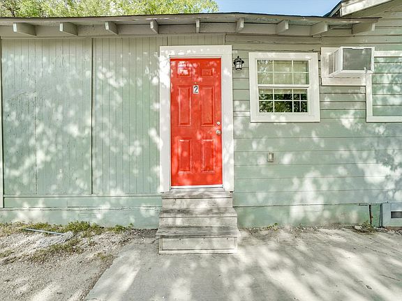 2nd image of 1431 Cantrell Dr Unit 2