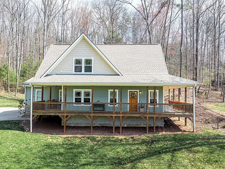 149 Kirkwood Dr — Photo 29