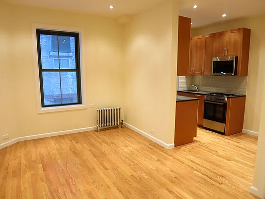 Rented by City & Suburban | media 18