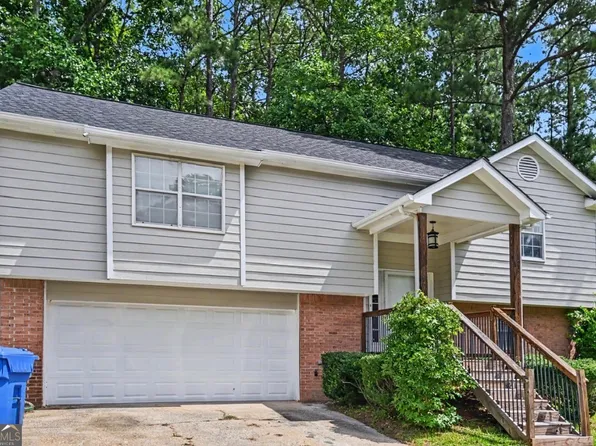 2102 Sandtree Ct SW, Atlanta, GA 30331